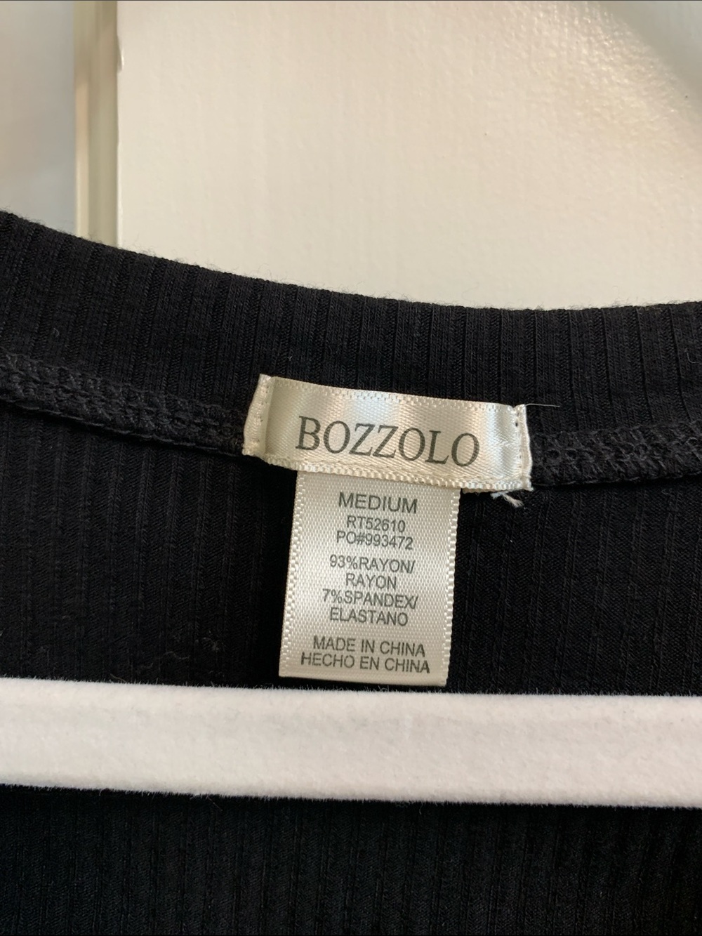 Bozzolo Black Ribbed V-Neck Crop Top - Picture 2 of 3